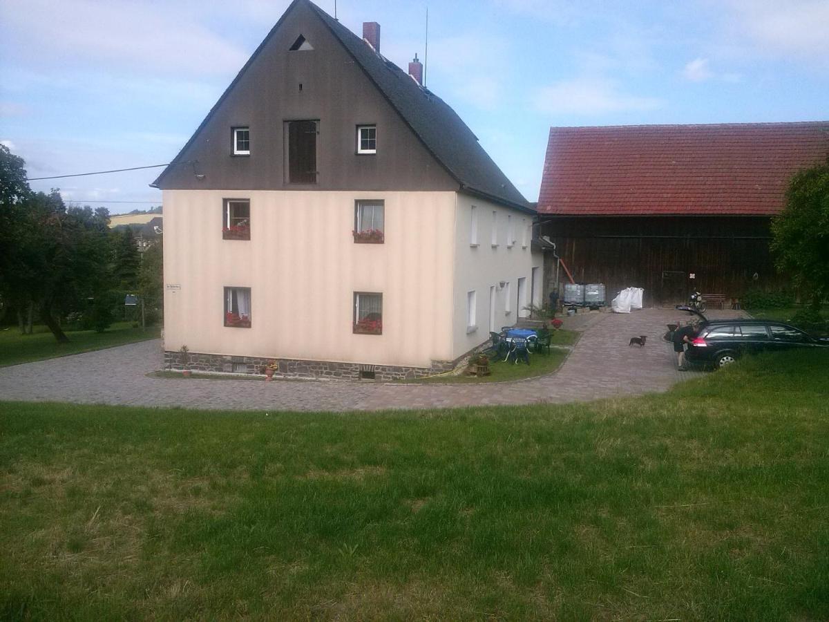 Appartamento -Am Fuss Zum Zittauer Gebirge- Hainewalde Esterno foto