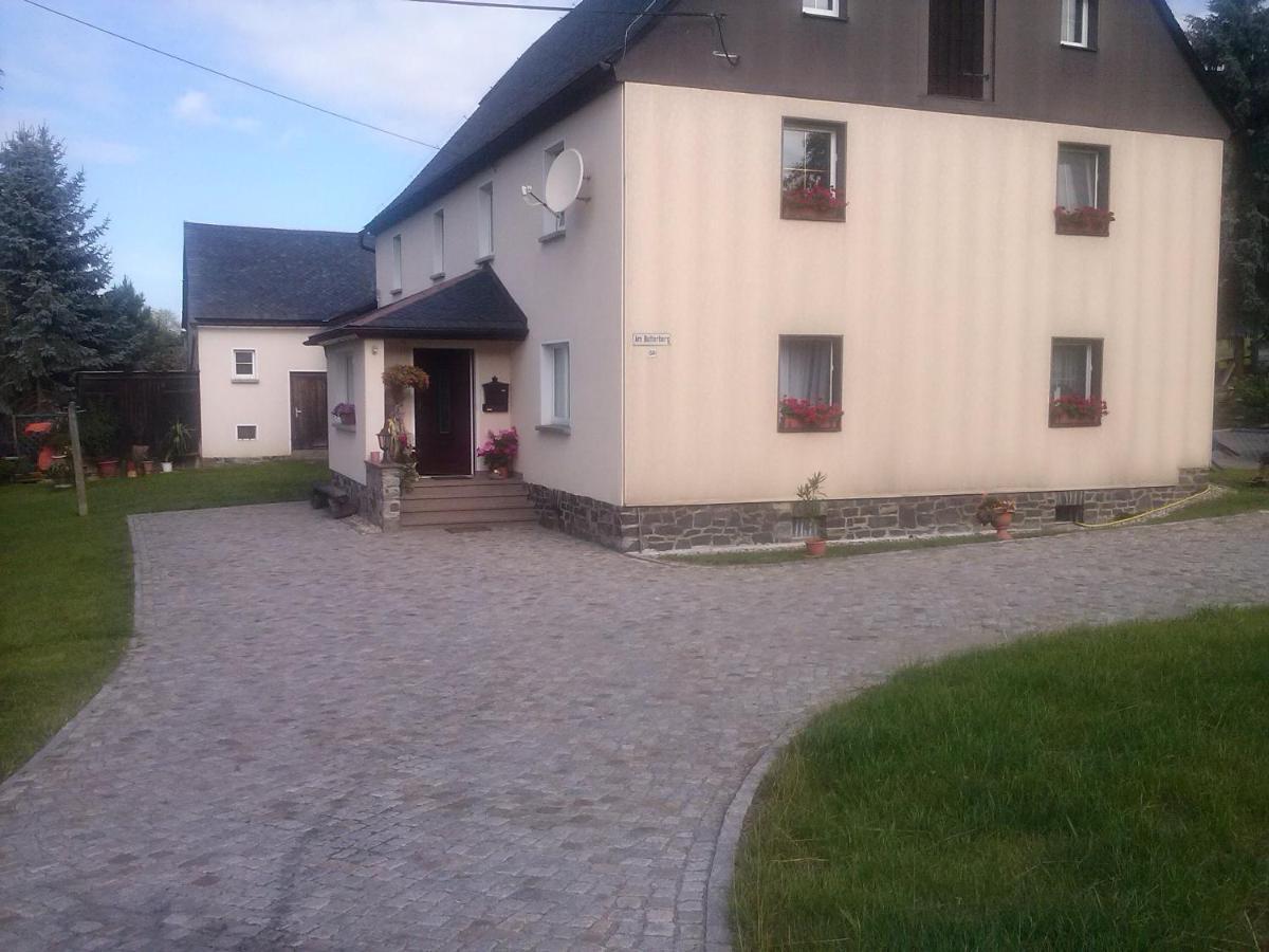 Appartamento -Am Fuss Zum Zittauer Gebirge- Hainewalde Esterno foto